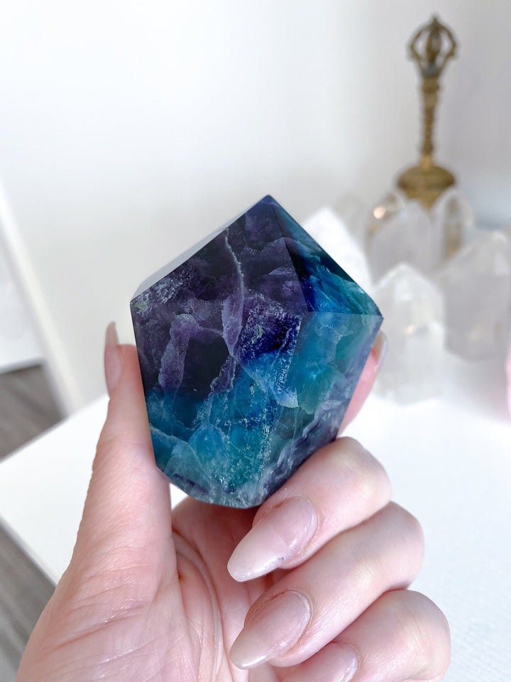 Polished Fluorite Point - .5 lbs - Get this EXACT Stone - Concentration - Intellect - Protection - Aura Cleanse - Communication - Visions