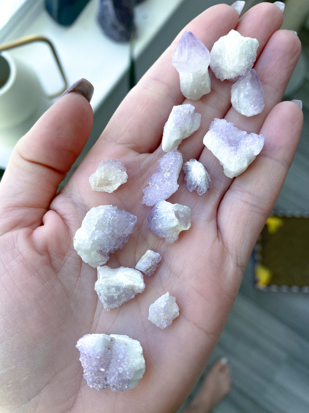 LOT: Spirit Quartz Chips 28g - Pale Lilac color - Harmony - Alignment - Aura Cleanse - Cactus Quartz