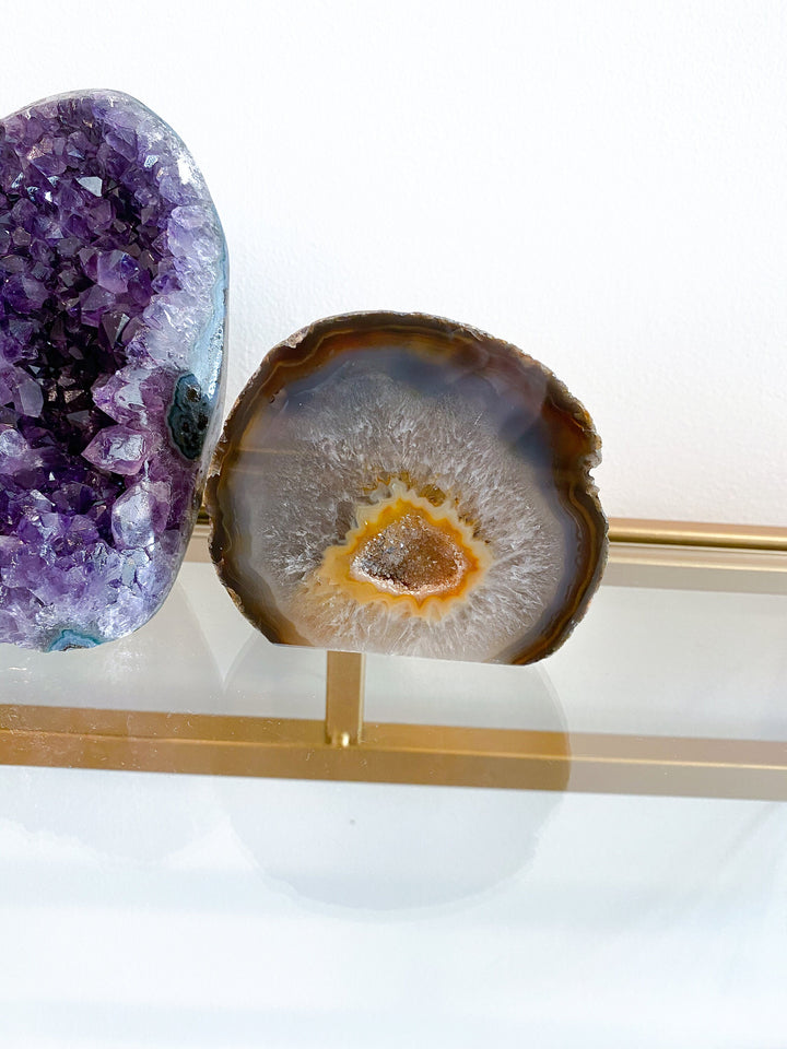 Agate Geode Freestanding - Increase Energy - Calm Nerves - Crystal Therapy - Self-care Stone