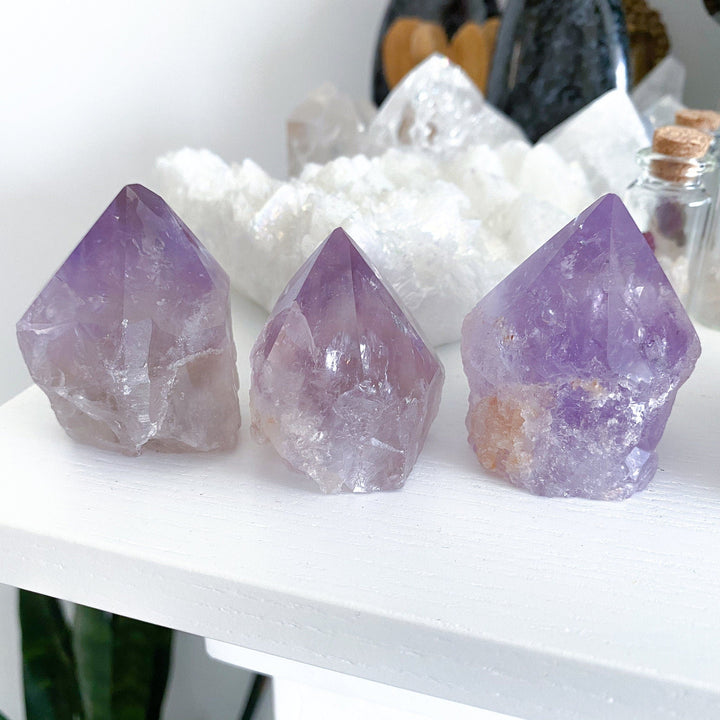 Glassy Amethyst Top Polish Point: Rainbows
