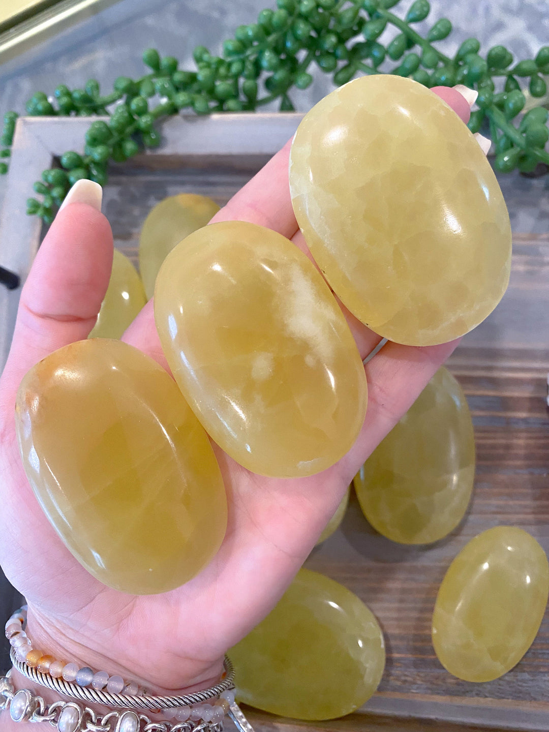 Lemon Calcite Palm Stone: Energy