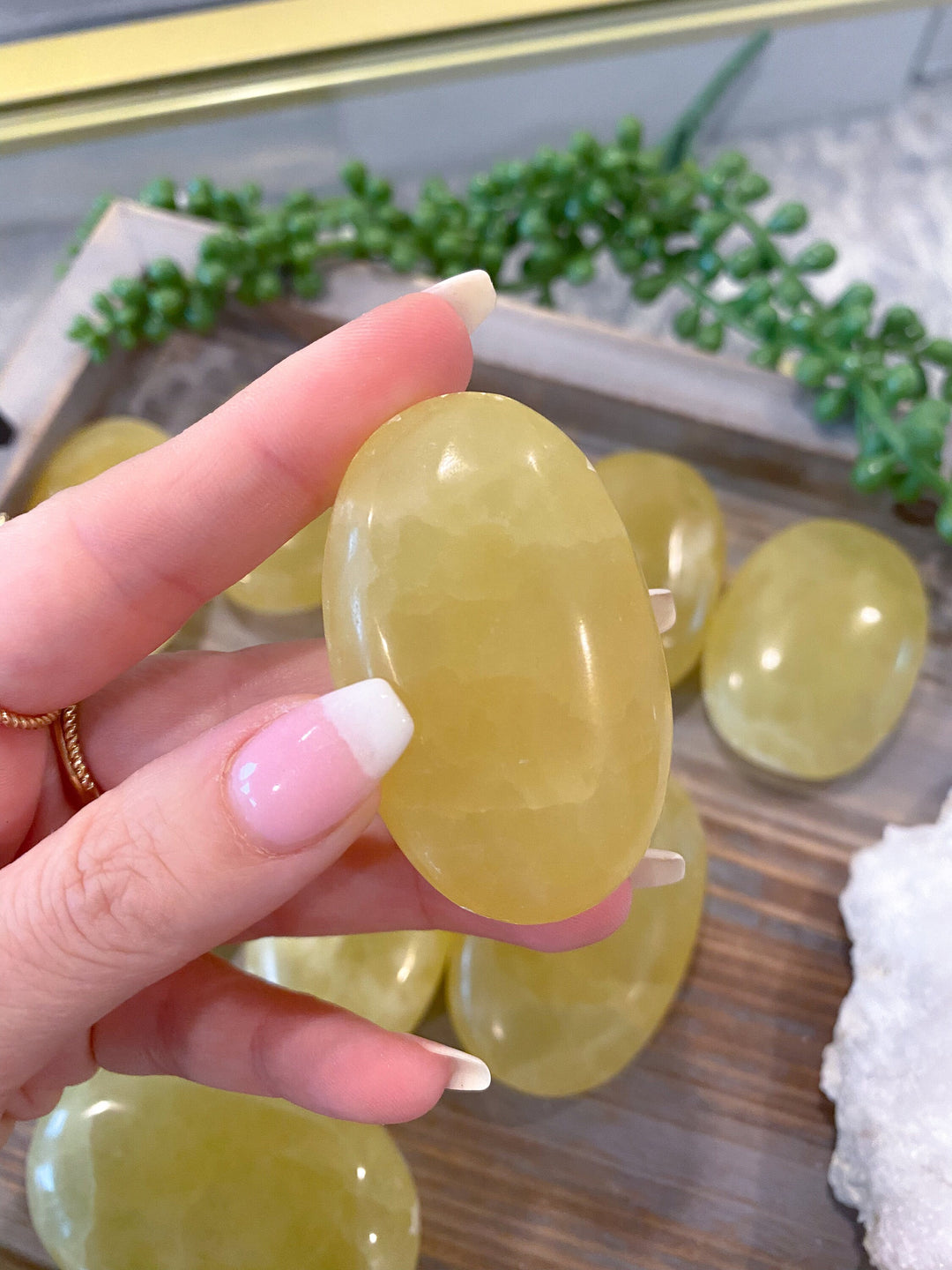 Lemon Calcite Palm Stone: Energy