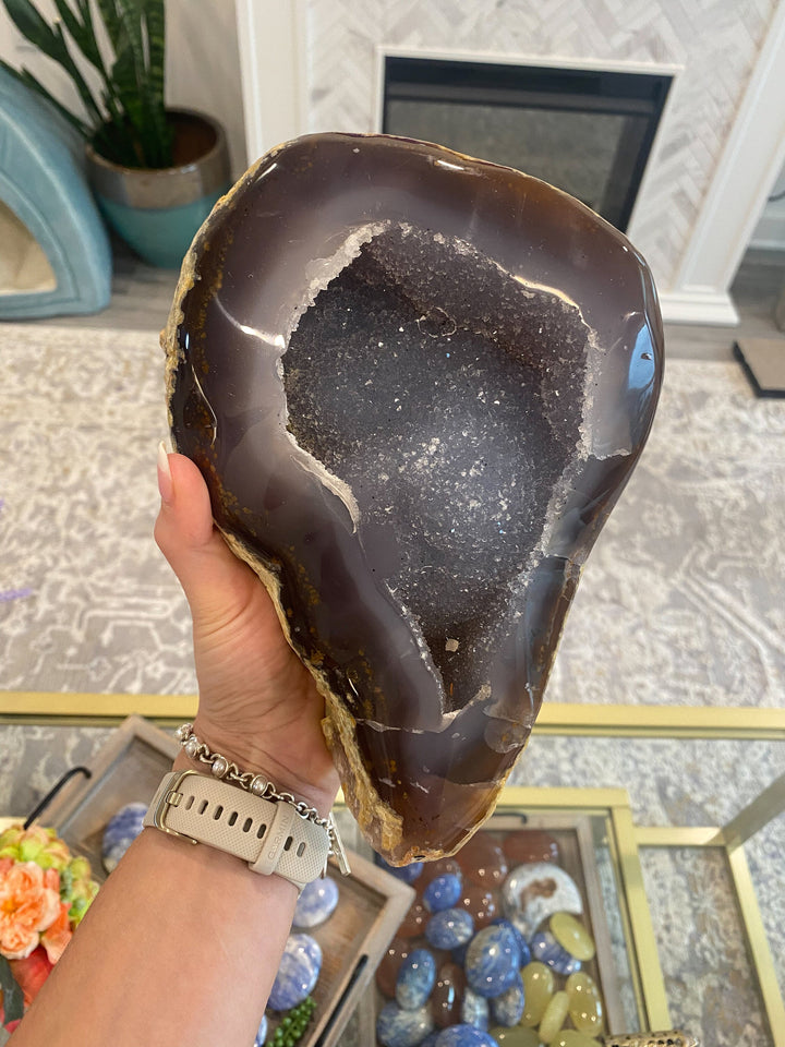 Unique Large Agate Geode Specimen - Home Decor - Increase Energy - Calm Nerves - Crystal Therapy - Self-care Stone - 8x6x2inches -4lbs 12 oz