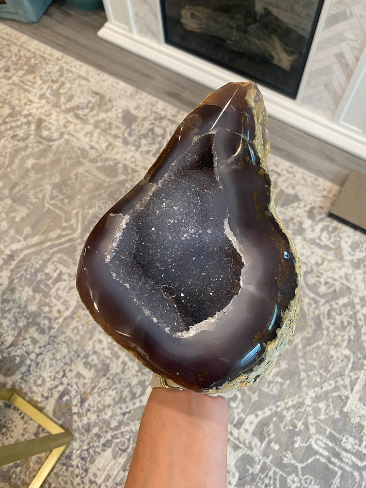 Unique Large Agate Geode Specimen - Home Decor - Increase Energy - Calm Nerves - Crystal Therapy - Self-care Stone - 8x6x2inches -4lbs 12 oz