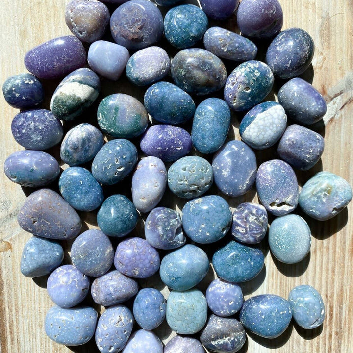 DREAMER Grape Agate Tumbled Stone - Dreams Coming True - Stability - Composure
