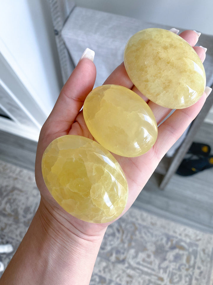 Lemon Calcite Palm Stone: Energy