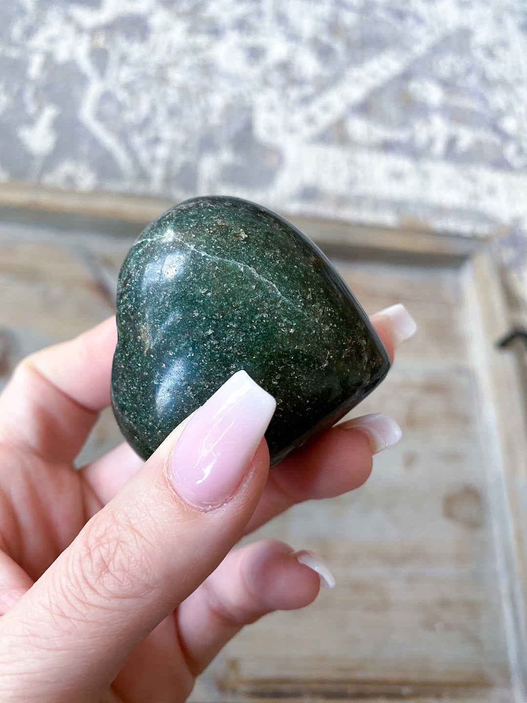 ABUNDANCE STONE - Dark Green Aventurine Heart - Health - Achievement - Success - Money Crystal - Remove Pain - Heart - Prosperity - Happy