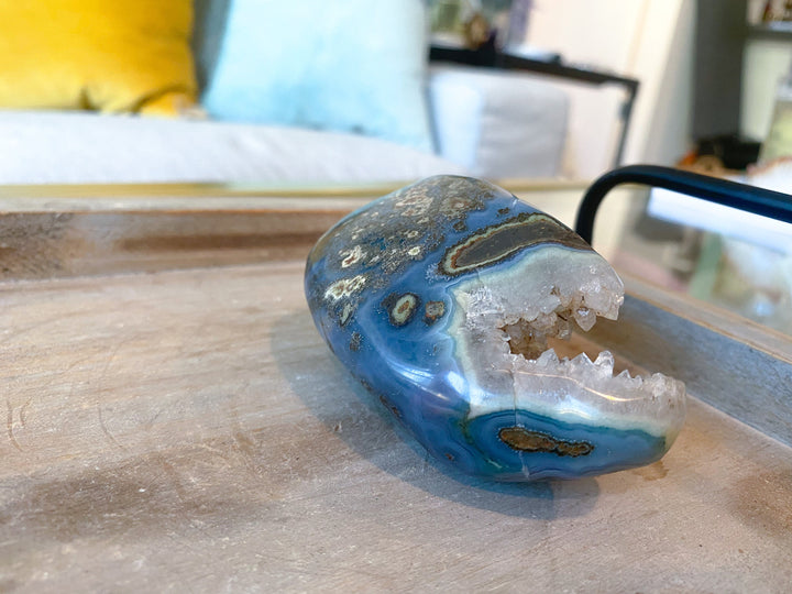 Yoni Rainbow Amethyst in Agate - Protection Stone - Energy Cleanse - Calming Crystal - Psychic Protection - Amethyst Yoni