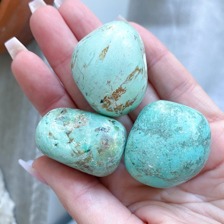 B Quality Peruvian Turquoise Pebble Stone