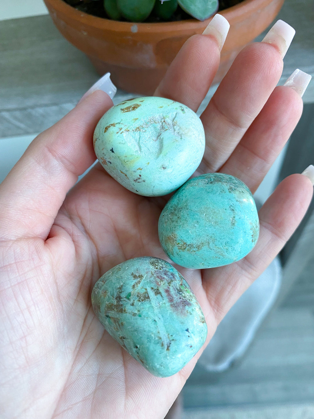 B Quality Peruvian Turquoise Pebble Stone