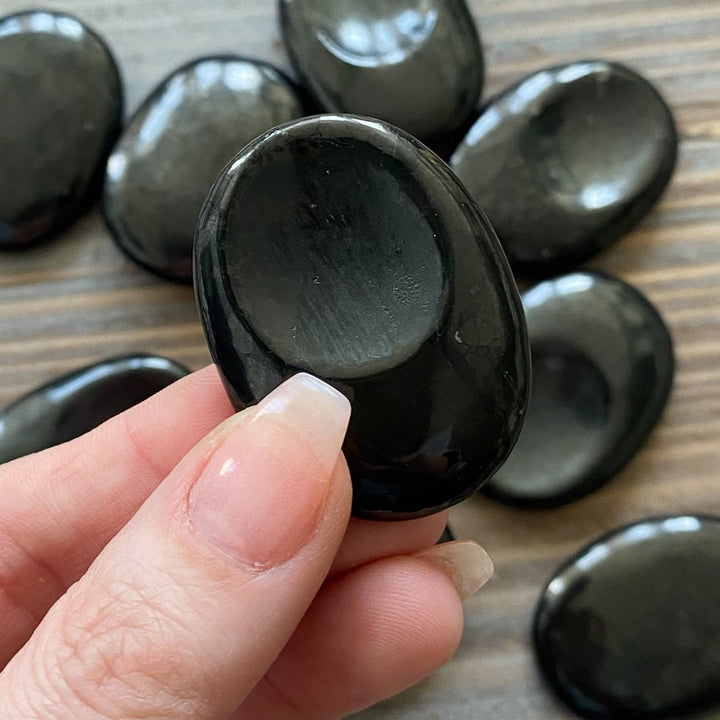 Shungite Worry Stone - Protection