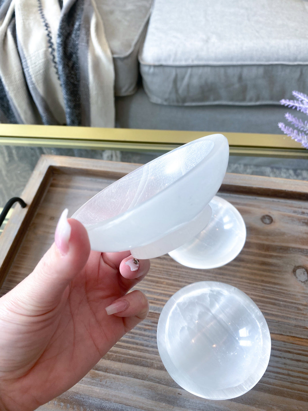 Selenite Round Circle Bowl with Stand - Bowls  - Healing Crystal - Charging Stone - Meditation - Crystal Charging Station - Tool