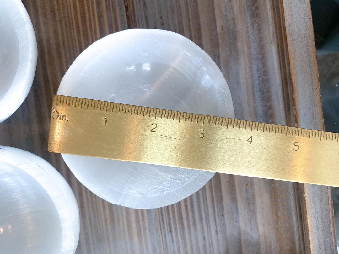 Selenite Round Circle Bowl with Stand - Bowls  - Healing Crystal - Charging Stone - Meditation - Crystal Charging Station - Tool