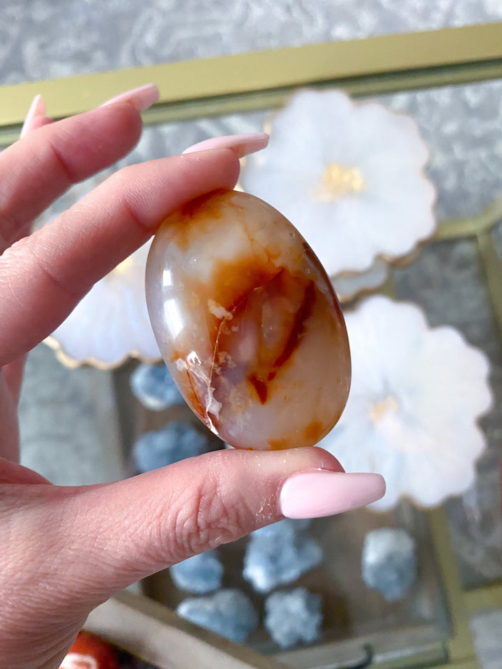 Carnelian Palm Stone - Get Exact Crystal