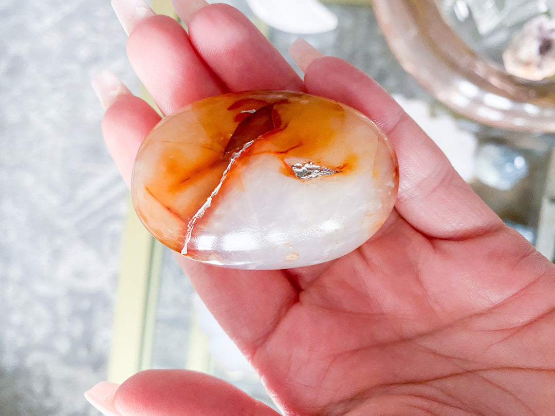 Carnelian Palm Stone - Get Exact Crystal