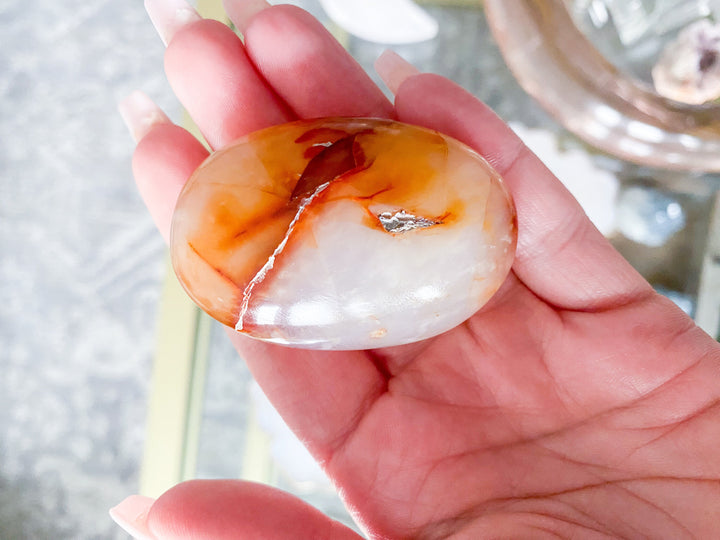 Carnelian Palm Stone - Get Exact Crystal