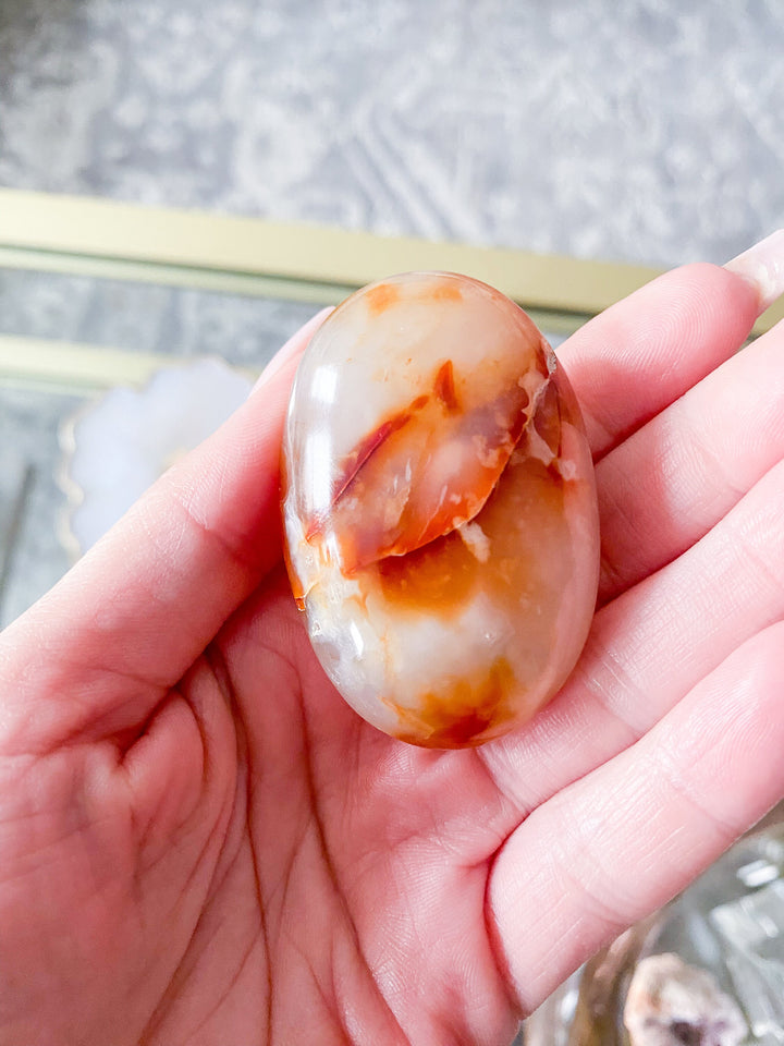 Carnelian Palm Stone - Get Exact Crystal