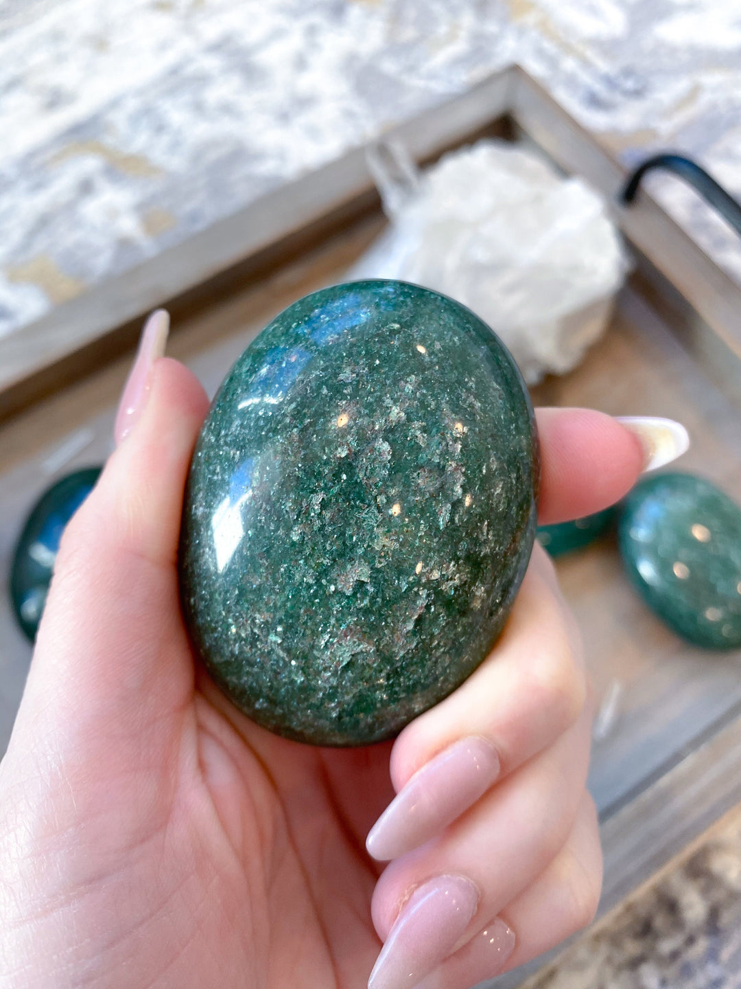 ABUNDANCE Green Aventurine Point or Palm