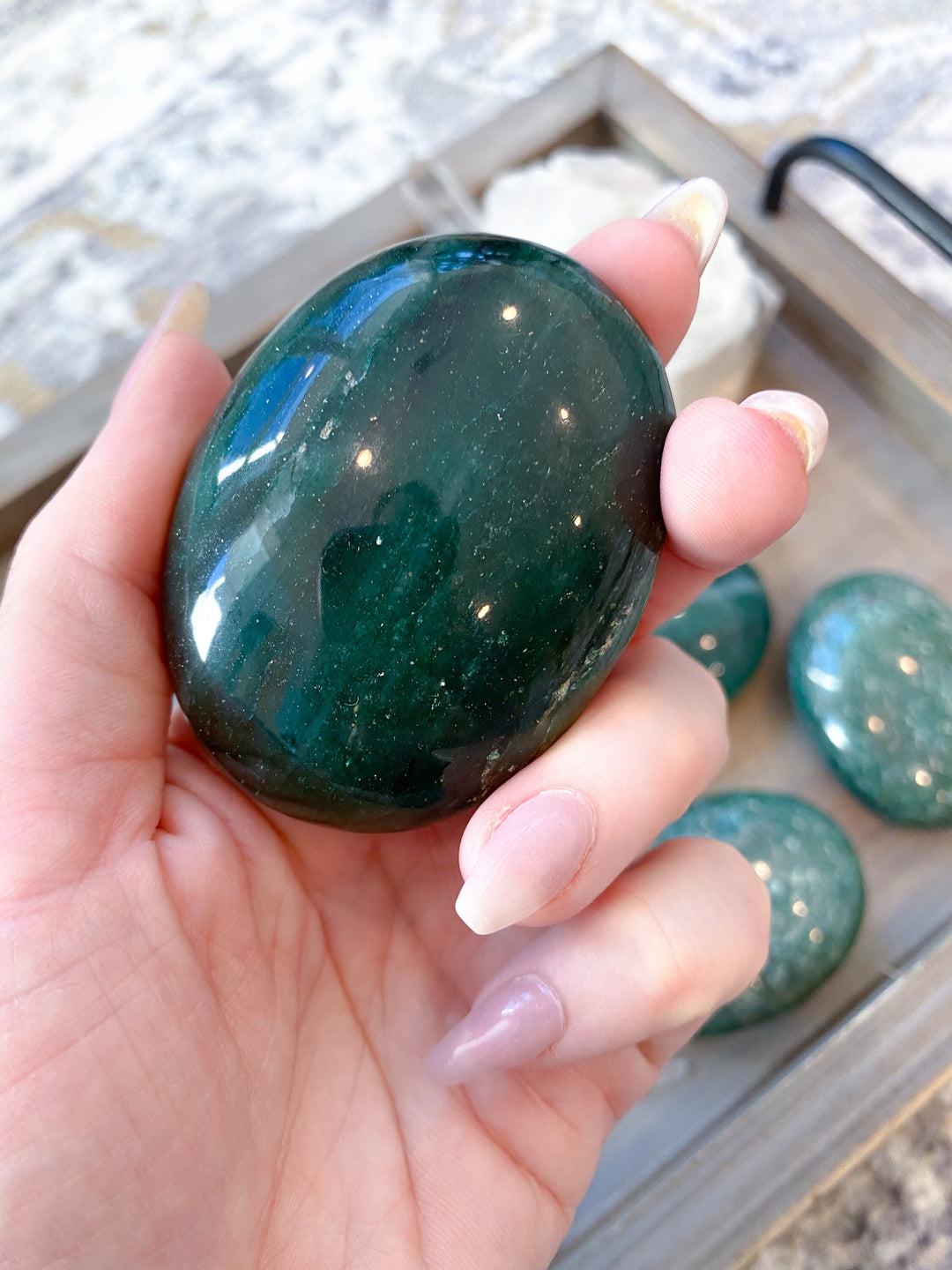 Green Aventurine Point or Palm: ABUNDANCE