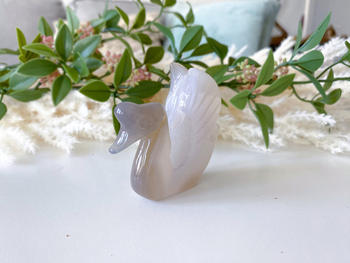 Swan Druzy Grey Agate Freestanding - Increase Energy - Calm Nerves - Crystal Therapy - Self Care Stone