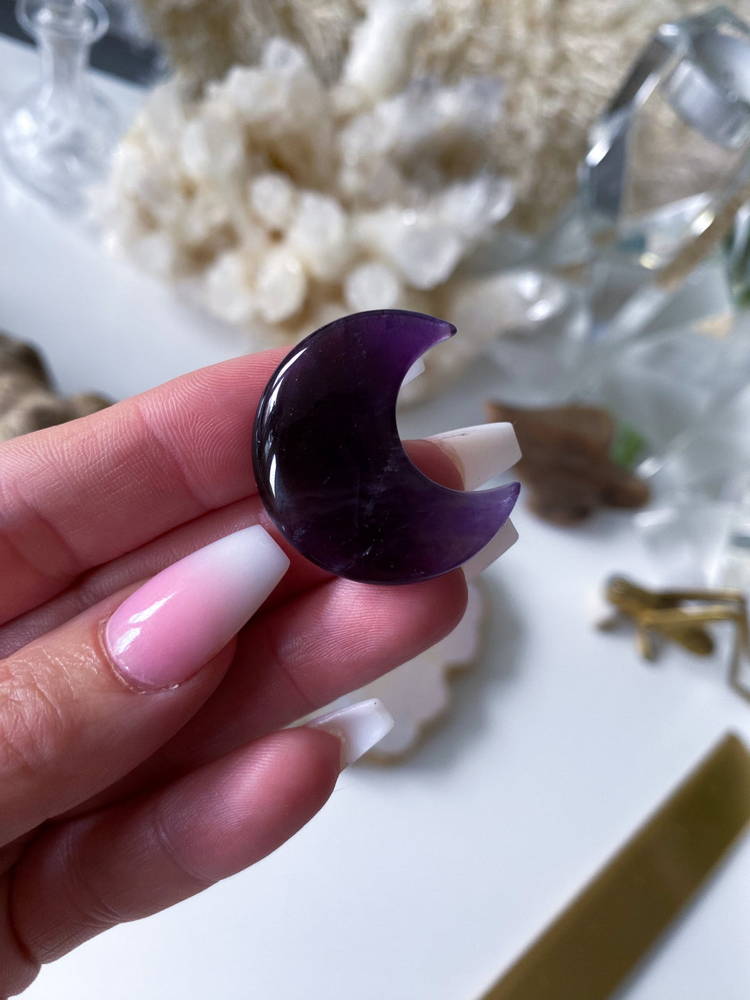 Amethyst Mini Moon 2"