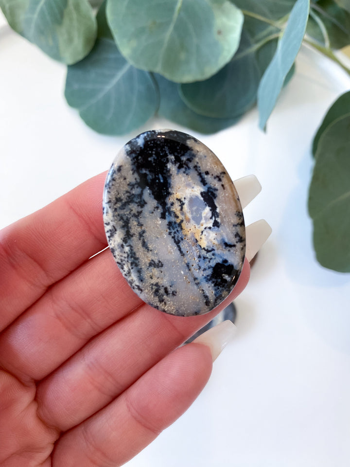 Dendritic Agate Worry Stone