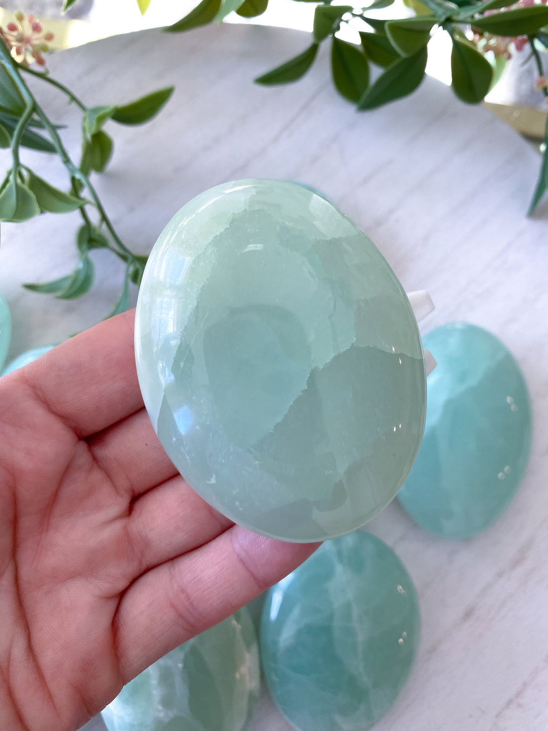 Pistachio Sea Green Calcite Palm Stone