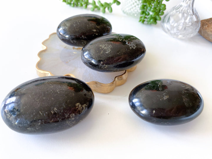 FLASHY Black Galaxy Jasper Palm Stone