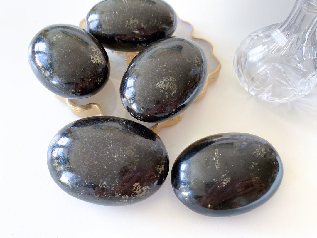 FLASHY Black Galaxy Jasper Palm Stone