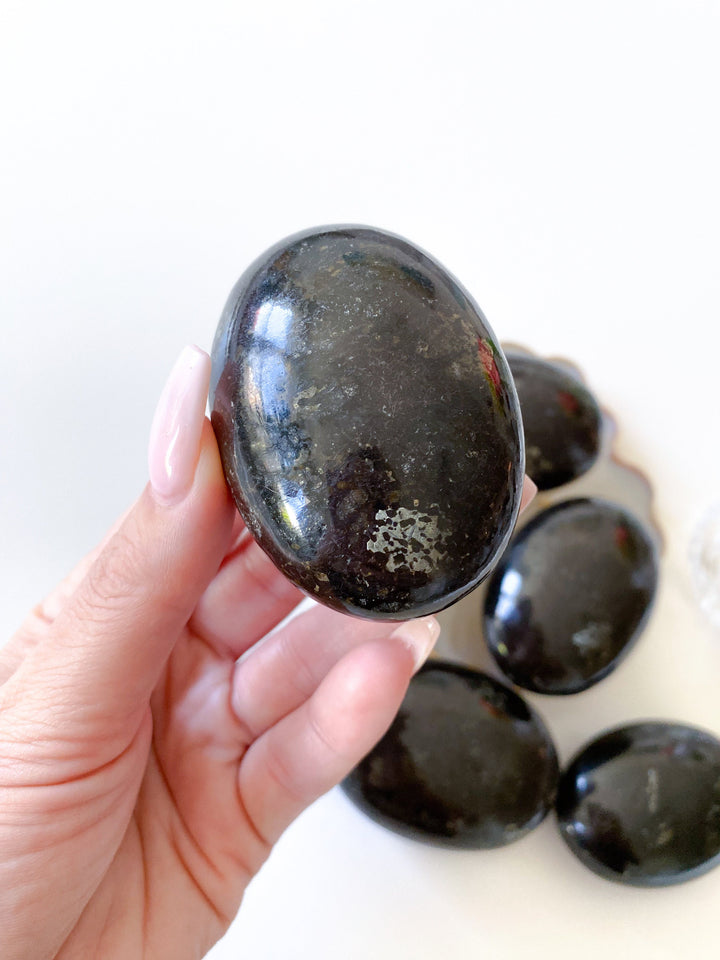 FLASHY Black Galaxy Jasper Palm Stone