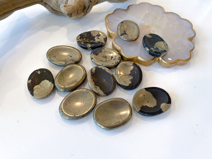 MONEY MAKER Pyrite Worry Stone - Abundance - Wealth Crystal - Intelligence - Memory - Perception - Optimism - Truth - Solar Plexus Chakra