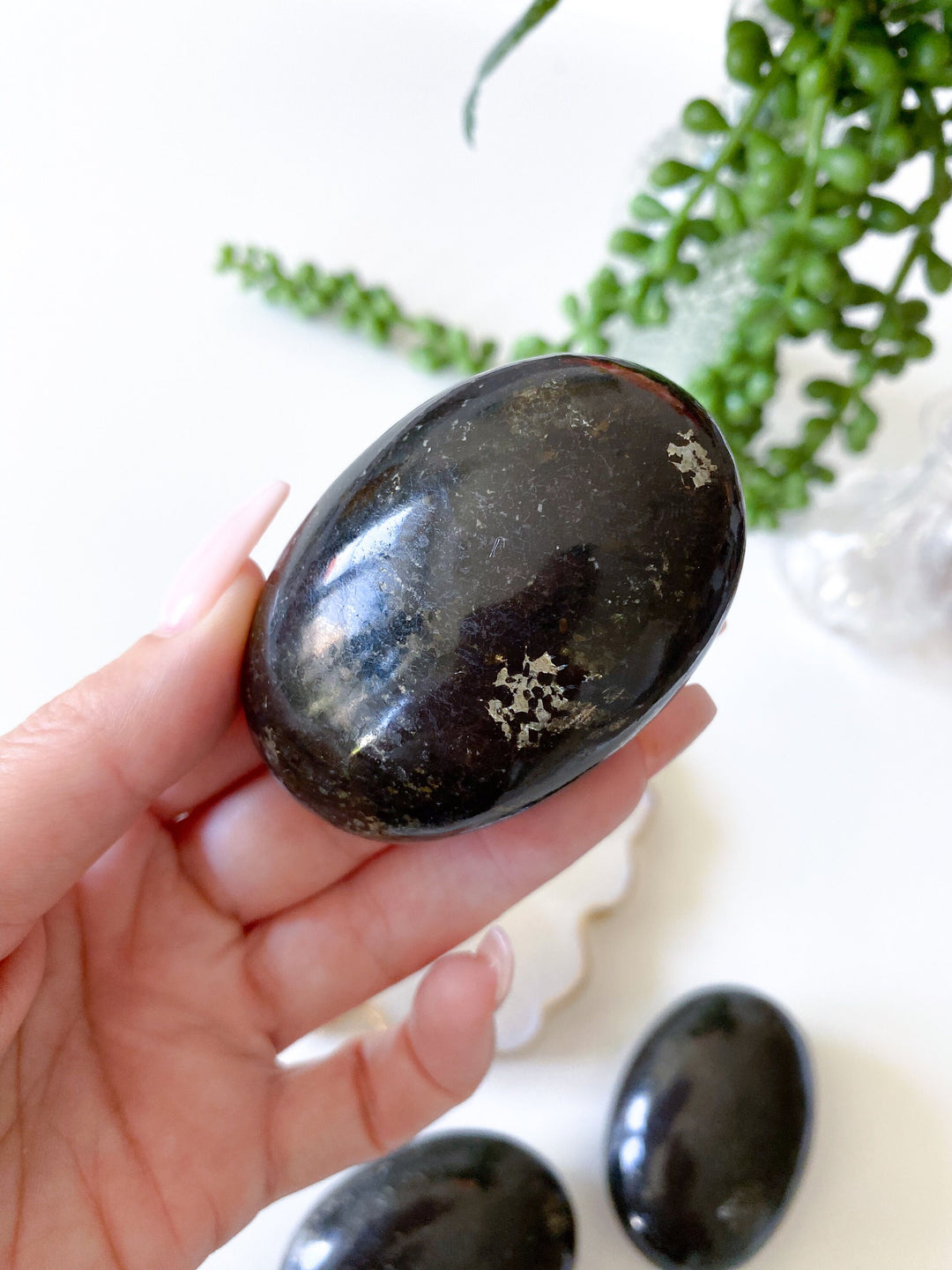 FLASHY Black Galaxy Jasper Palm Stone